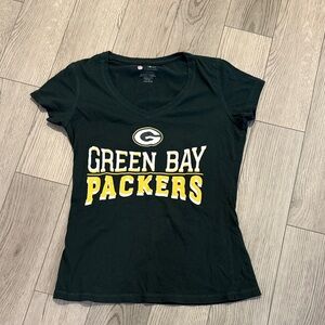 NFL Team Apparel Black T-Shirt Junior size s small shirt in good used condition